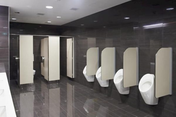 Vách ngăn vệ sinh giá rẻ chỉ từ 500K - Tháng 9/2026